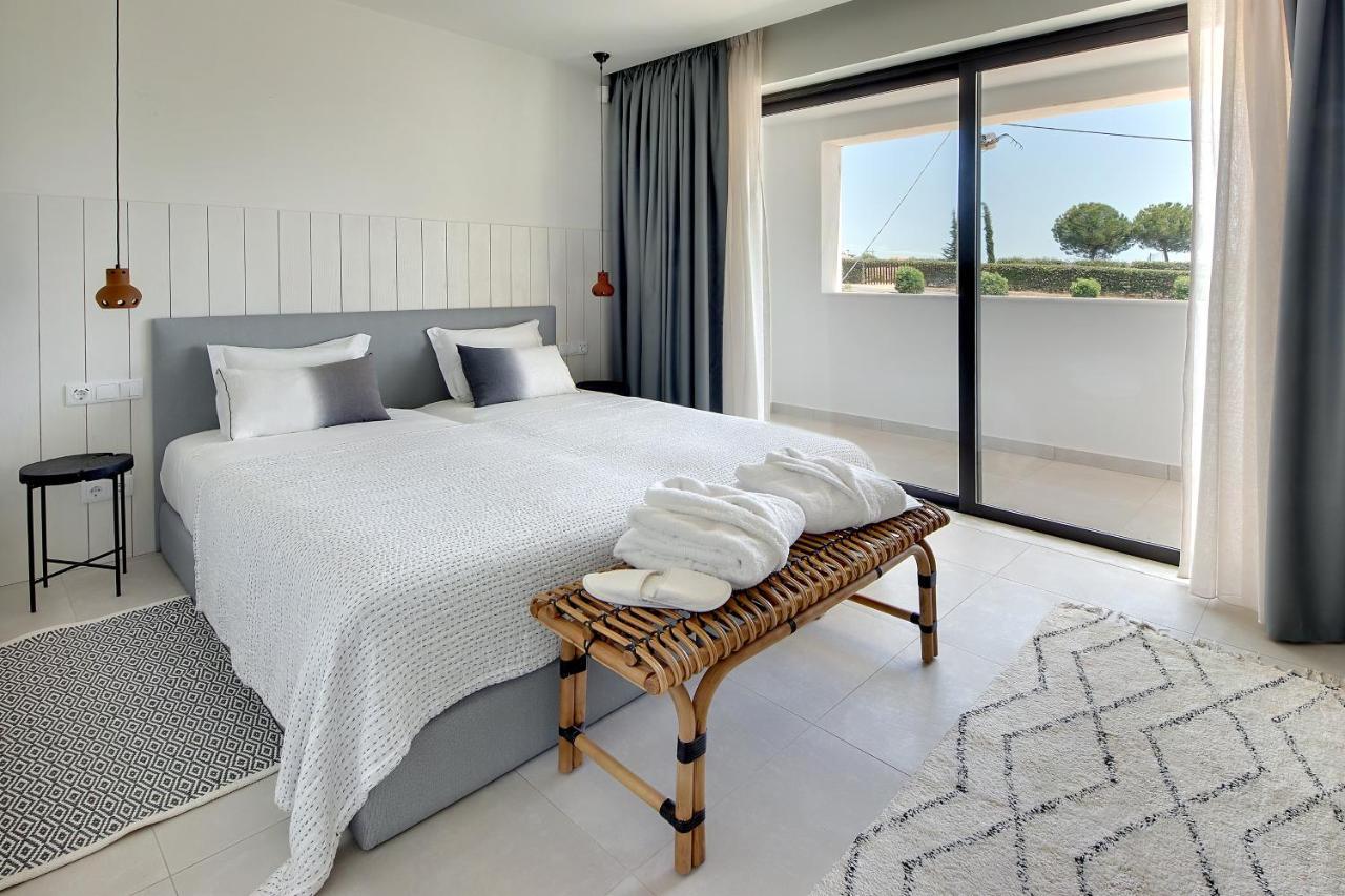 Villa Ocean Marina, Panoramic And Heatable Pool By Dreamvillasalbufeira Exterior photo
